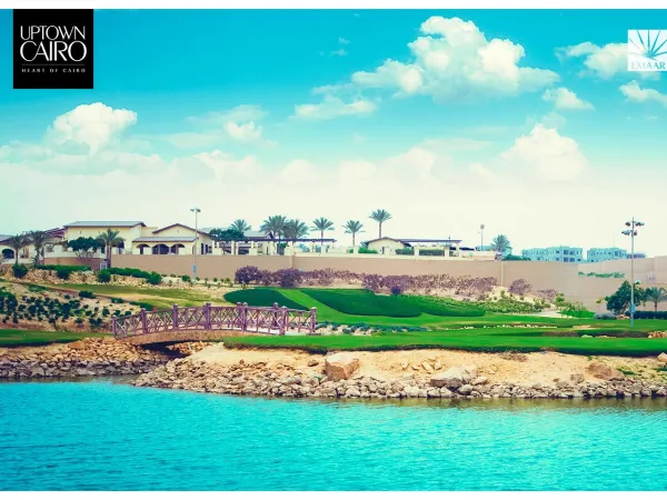 4 Bedrooms Villas For Sale in Uptown Cairo 312m²