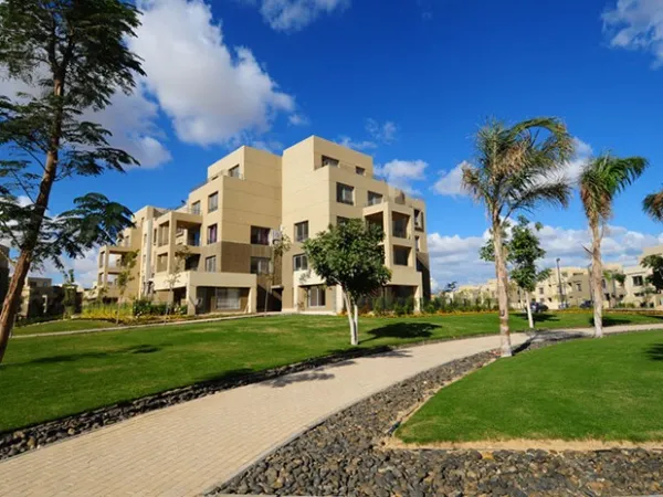 شقق للبيع في بالم باركس أكتوبر 168 م بموقع مميز