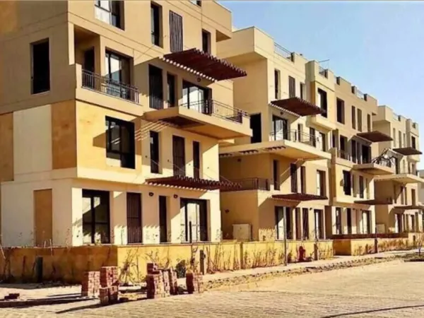 Semi finished apartments for sale in Eastown 5th Settlement with space of 194m