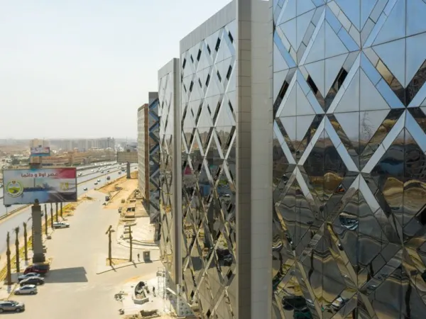 شقق للبيع في وان قطامية لقطة 153م وبسعر خيالي