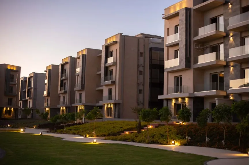 Ready Apartments For Living In Galleria Moon Valley New Cairo