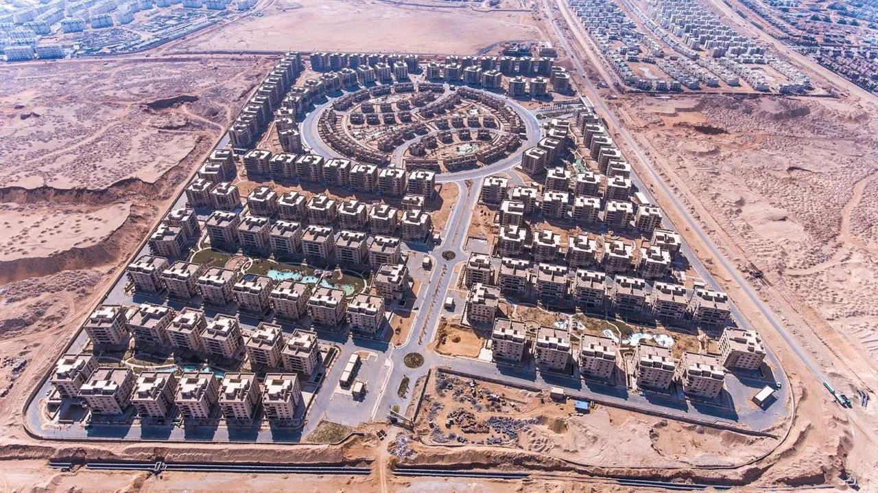 شقق في كمبوند سكوير بتسهيلات في السداد بمساحة 167 متراً
