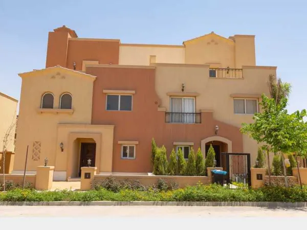 For Sale In Mivida, Villas 250m With Attractive Price