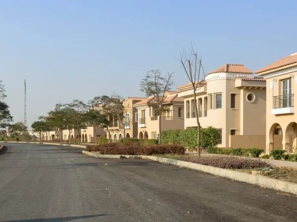 Get An Villas in Hyde Park Compound Starting From 250m²