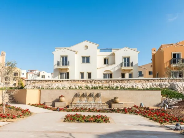 The Cheapest Chalet 156m For Sale In Diplomats