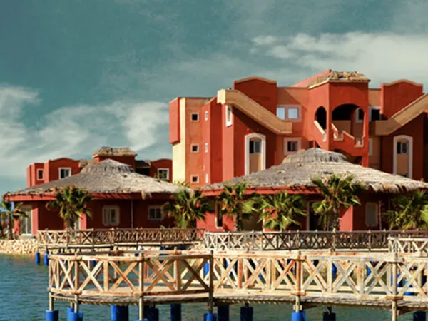 سارع بالحجز في بانجلوز في وحدات تبدأ مساحاتها من 145 متراً