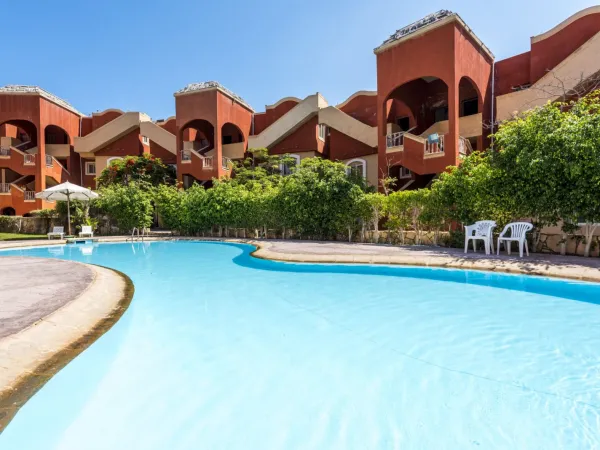 فيلا للبيع استلام فوري في بانجلوز الساحل الشمالي