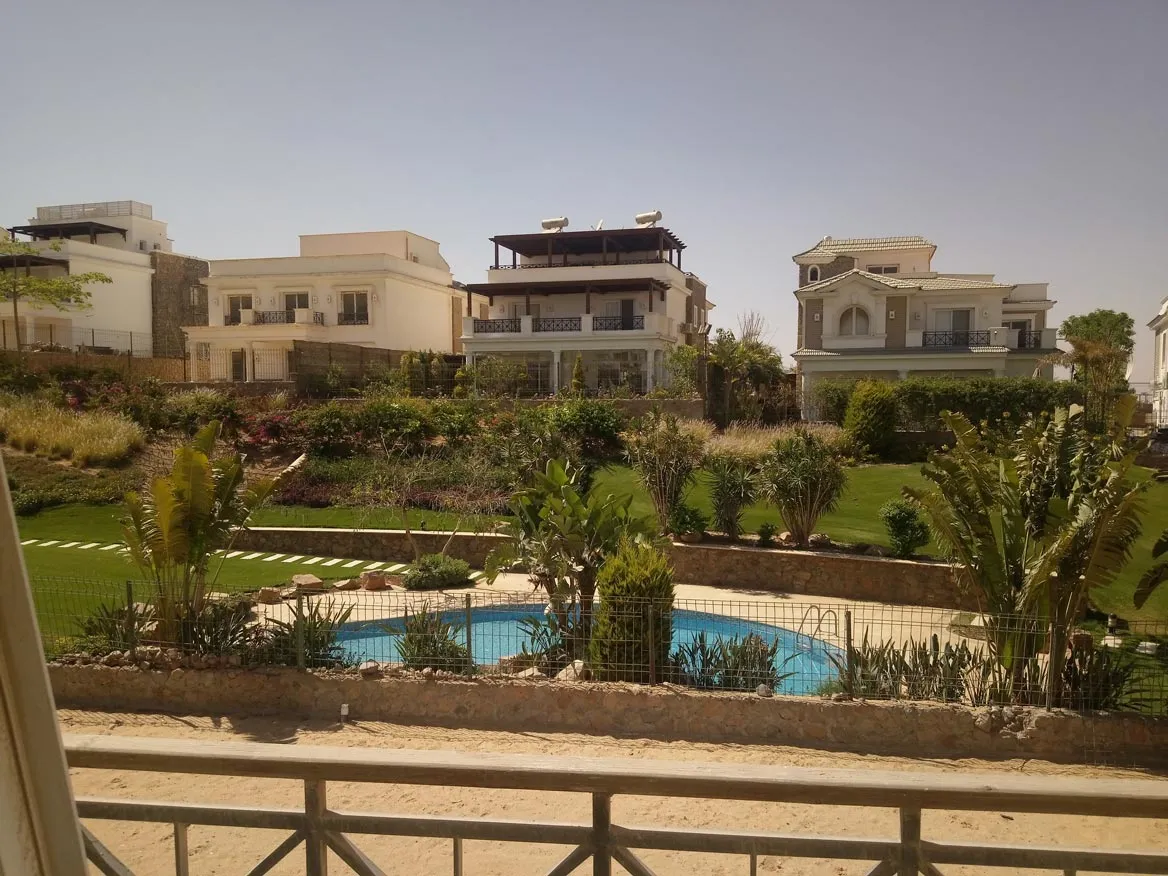 For Sale In Installments, An Apartment 366 Meters In Mountain View 2 project