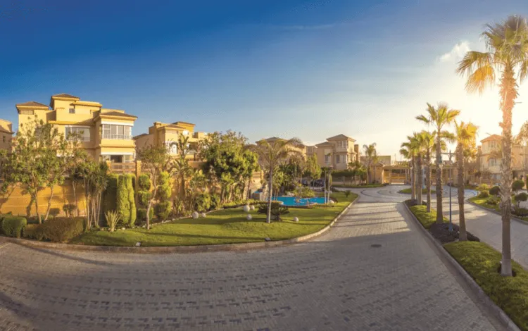 280m Townhouse for sale in a very unique location within jubail 6 october