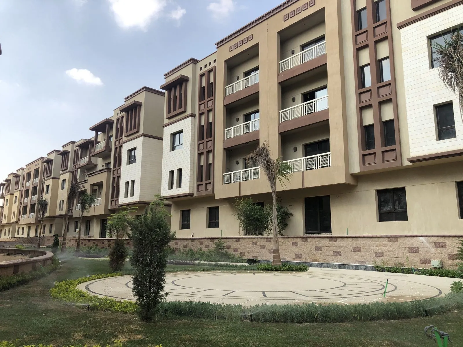 For sale in installments Apartment 196 meters in Green 5 October