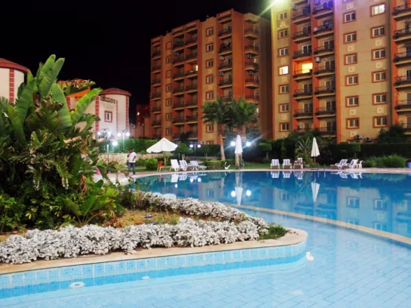 عرض متميز فيلا 240 متر للبيع في مرسيليا لاند بموقع مميز