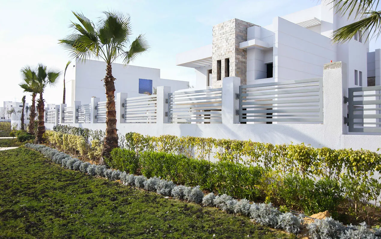 290m Twin House for sale with less than market price in Square