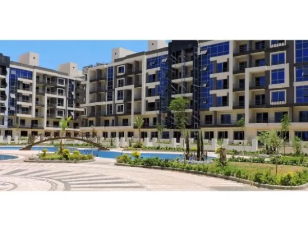 للبيع بالتقسيط فيلا 223 متر في ايزولا فيلا