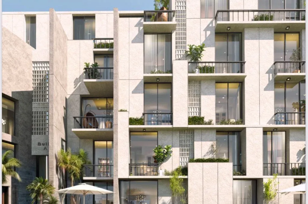 A distinctive apartment with an area of ​​​​90 square meters in Rafts Compound Hurry and book
