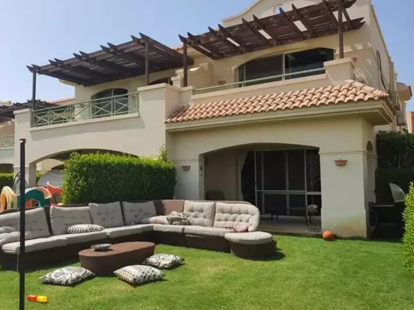 فيلا 200م في العين السخنة في قرية لافيستا 5