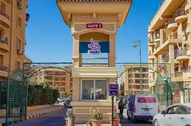 بمساحة 151 متراً بنتهاوس للبيع في كمبوند ديار 1