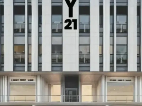In installments over a period of up to 8 years buy an office in Y21 Mall with an area of ​​40 square meters