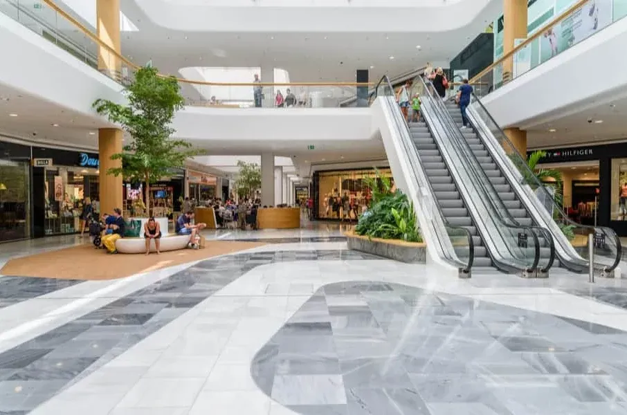 The cheapest pharmacy is 90 square meters for sale in Key Mall