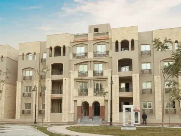 شقة للبيع بالتجمع الخامس في كمبوند روك فيرا 153 متراً