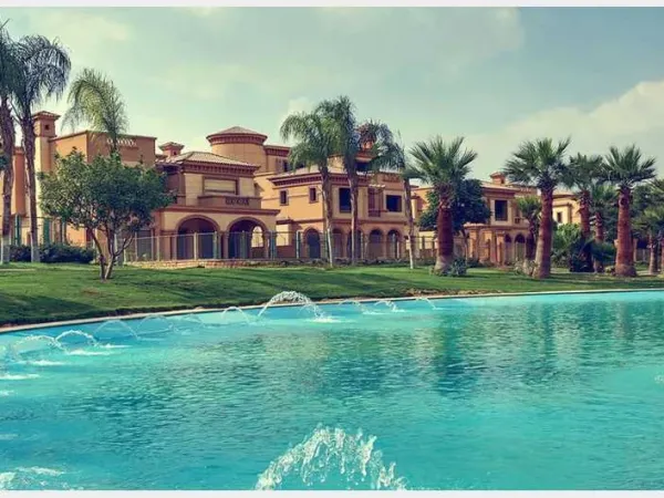 سارع بالحجز في مشروع لوريف بأرقى فيلا بمساحة 500م