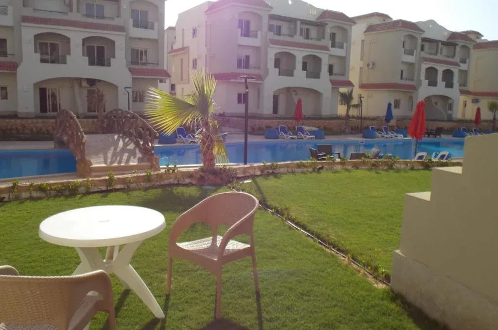Villa with an area of ​​270 square meters in Lasirena Village North Coast