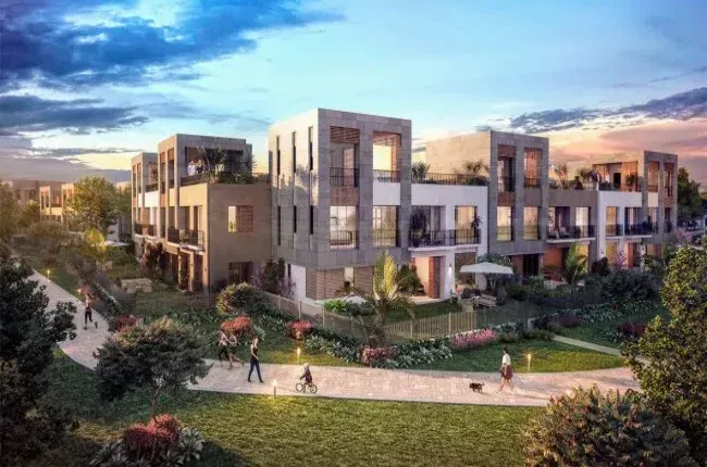 The cheapest 270 sqm penthouse for sale in District 6 Compound