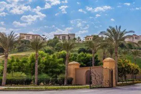 Buy a 450 m² villa in Uptown Cairo New Cairo