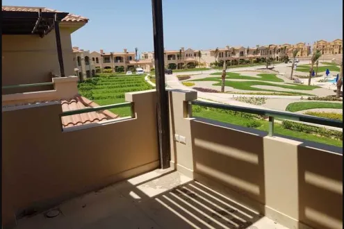 عقارات للبيع في لافيستا توباز