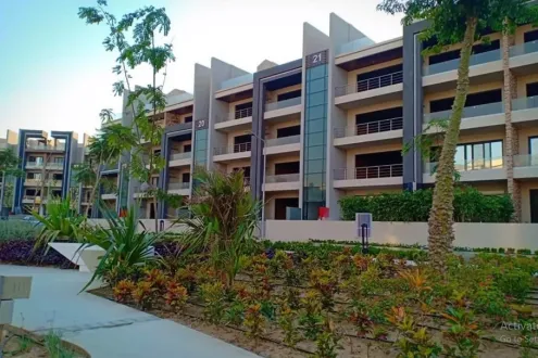 3 Bedrooms Apartments For Sale in Midtown 175m²