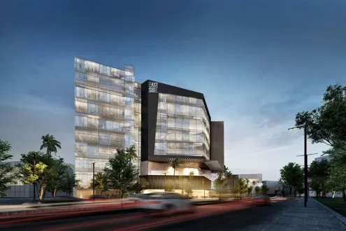 بمساحة 47م في مول ايست سايد