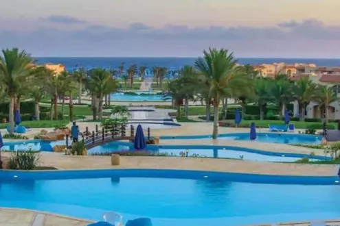 شقة رائعة 140م للبيع في موقع مميز جدا داخل لافيستا رأس الحكمة