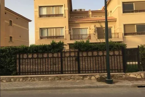إشتري شقتك بمساحة 325م في القطامية ديونز القاهرة الجديدة