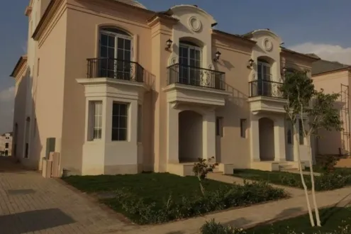 Townhouse For Sale 297m In Layan Sabbour Compound Townhouse For Sale 297m In Layan Sabbour Compound