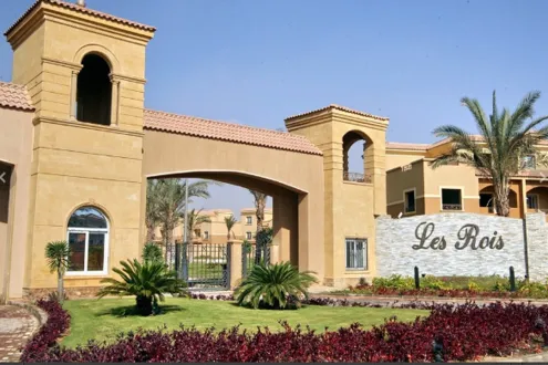 Take The Opportunity and Get a Townhouse With Space of 385 meters in Les Rois compound
