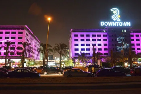 ادفع 20 % واستلم محل مول القطامية داون تاون القاهرة الجديدة 29 م 1 غرفة