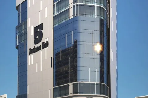 For Lovers Of Sophistication, A Store For Sale In 5 Business Hub With 23m