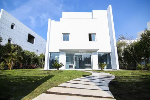 أحصل على فيلا في سكوير أكتوبر بمساحة 360 متر
