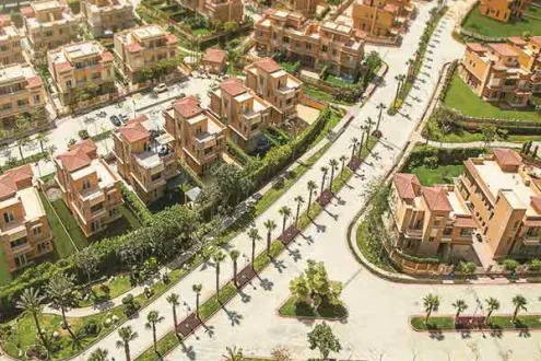 Book a villa in Sheikh Zayed in Jeera Compound