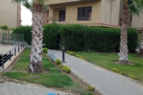 عرض متميز شقة 218 متر للبيع في لاكازا الشيخ زايد بموقع مميز