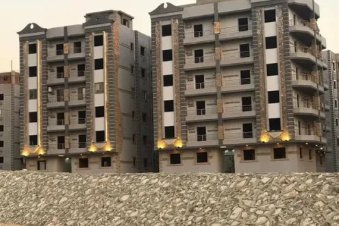 لمحبى الرقي شقة للبيع في سرايات القطامية بمساحة 140 متر