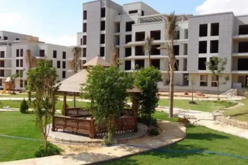 أحصل على شقة في كمبوند سرايات القطامية بمساحة 85 متر