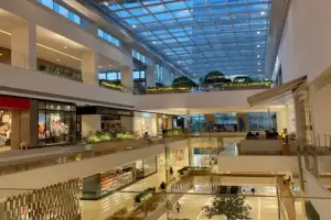 Hurry up and buy a shop in Wujha Mall with an area starting from 220 square meters