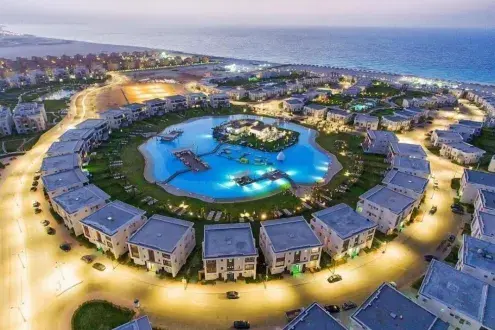 سارع بالحجز في قرية موج بأرقى الفلل بمساحة 250م
