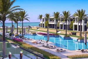 For sale in Seavia Village a 180 square meter chalet at a very bargain price