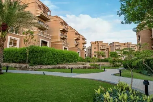 Book a duplex in Porto Pyramids Compound 6th of October 300 meters away