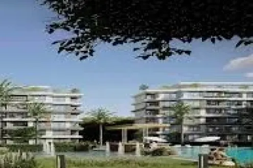 Book your 115m apartment in Coy Compound