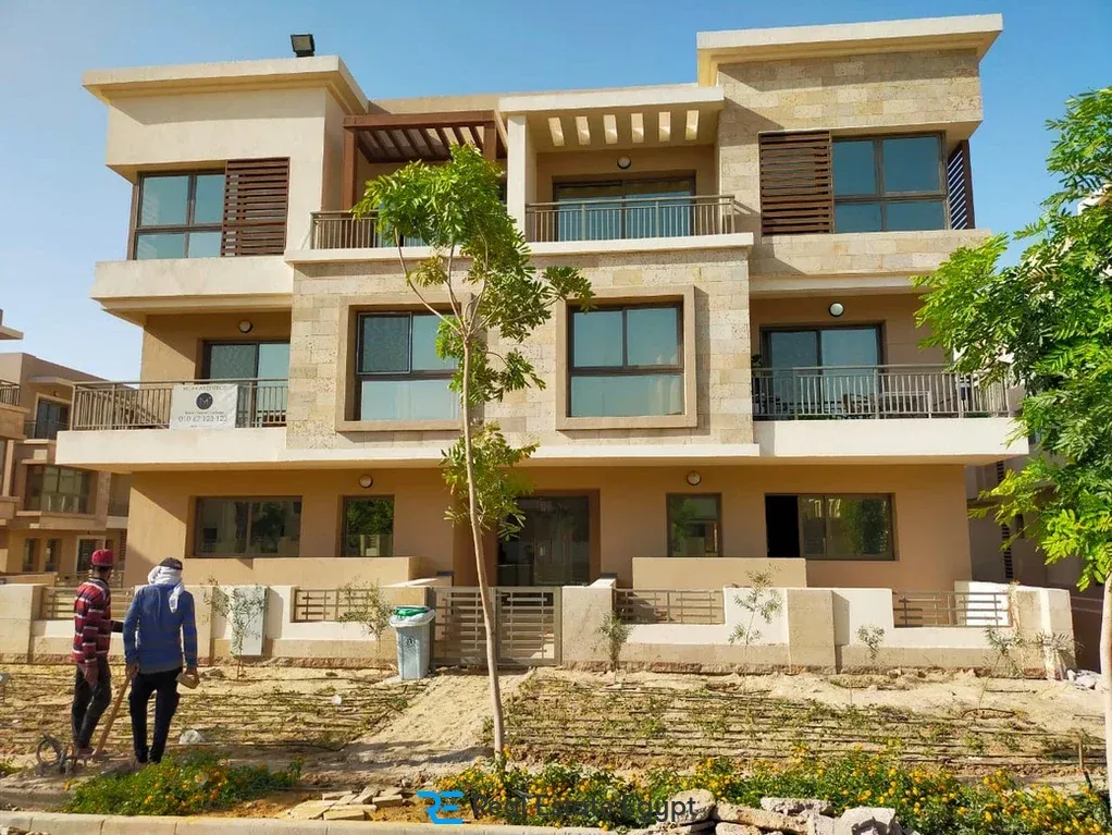 تاج سيتي القاهرة الجديدة