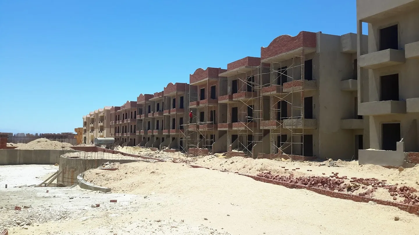 قرية باي سايد راس سدر العتال هولدنج