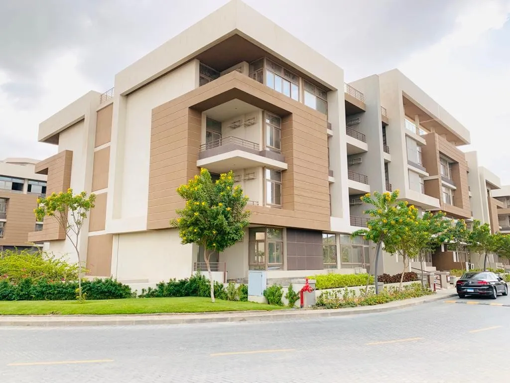 كمبوند ذا مديان ريزيدنس القاهرة الجديدة ازان العقارية