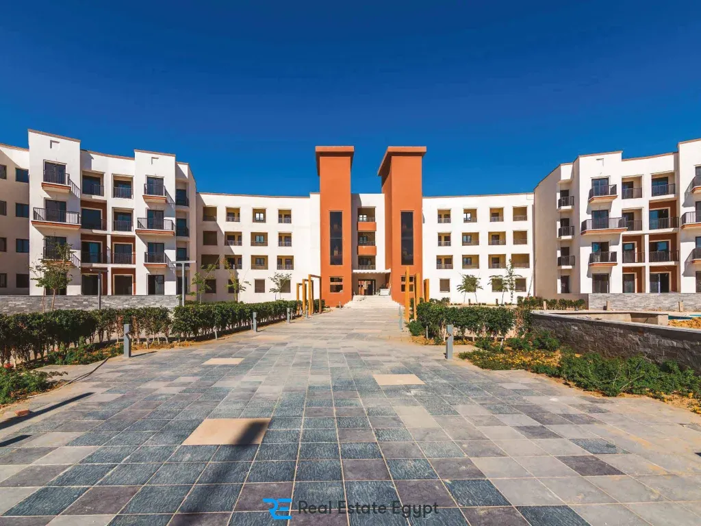 كمبوند نيوم بيراميدز المطورون العرب للتطوير العقاري - Nyoum Pyramids Compound